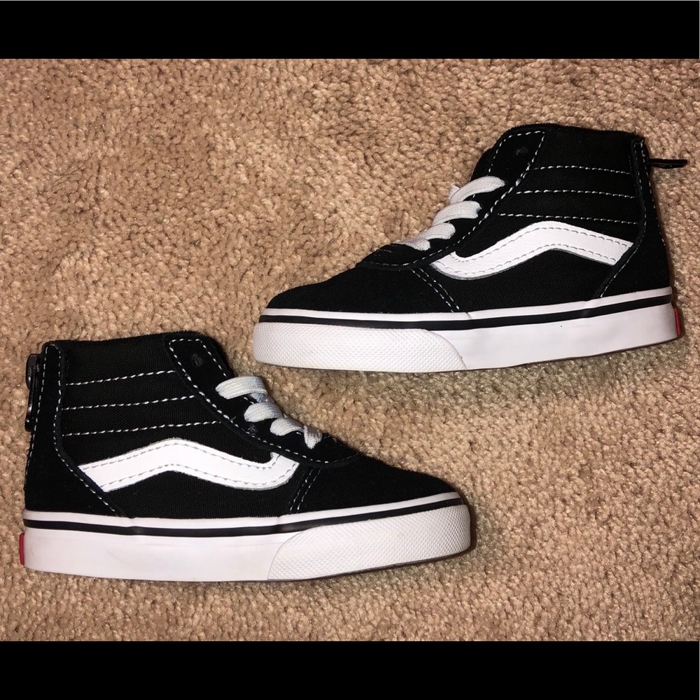 Vans Ward Hi Zip Shoes, Size 6T